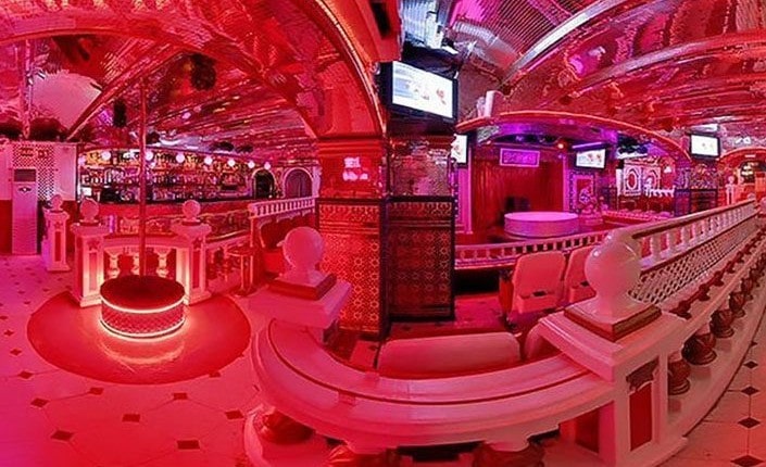 Interior del Bagdad Club Barcelona