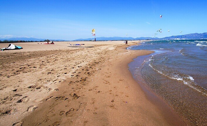 Beach Platja de Sant Pere Pescador Catalonia Costa Brava